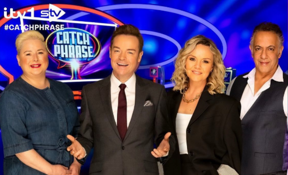 An image from catchphrase from left to right with Siobhan McSweeney, Stephen Mulhern, Charlie Brooks and Jimmi Harkishin